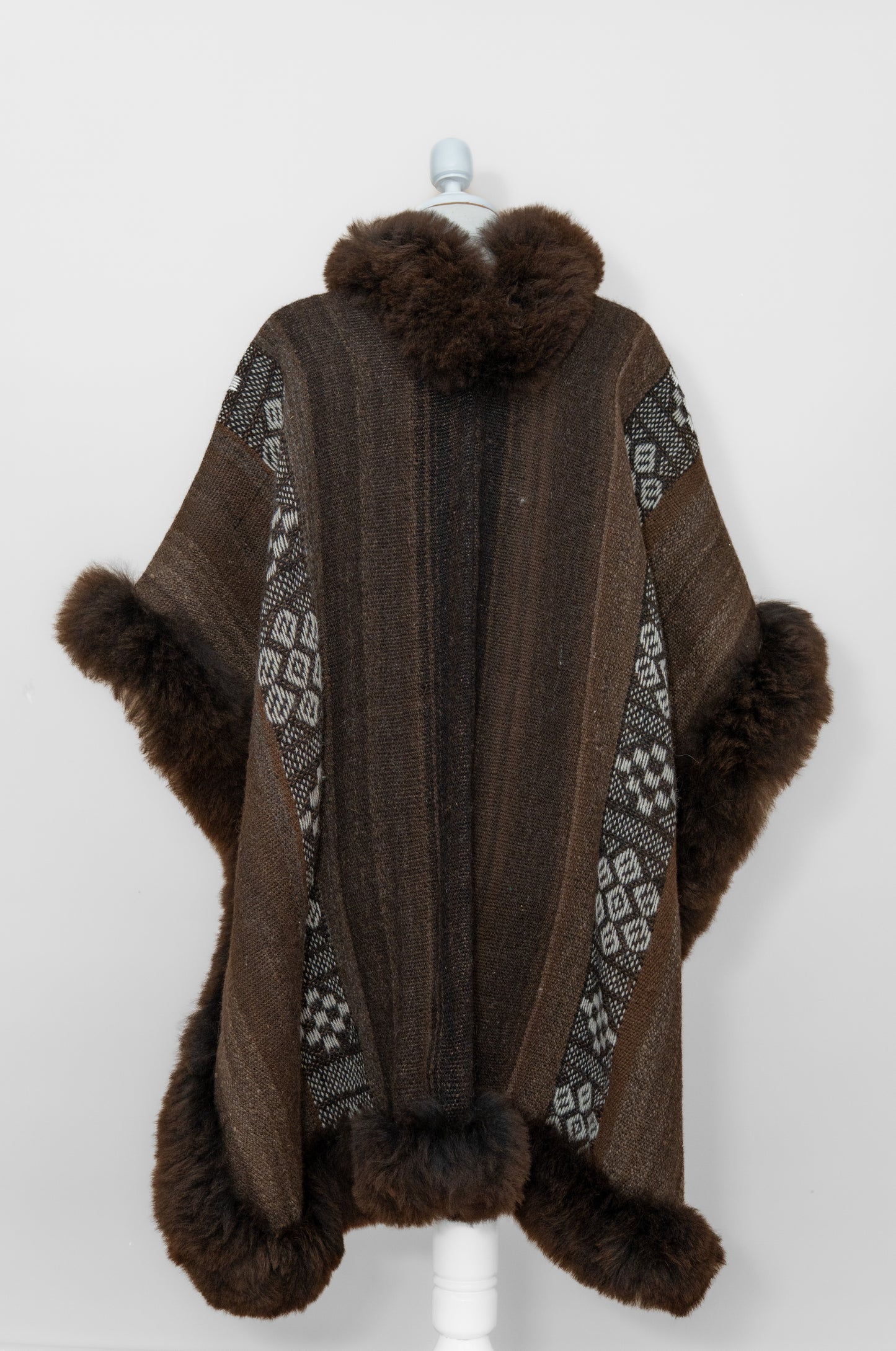 Brown Alpaca Cape | Puma's Power | Cape 840