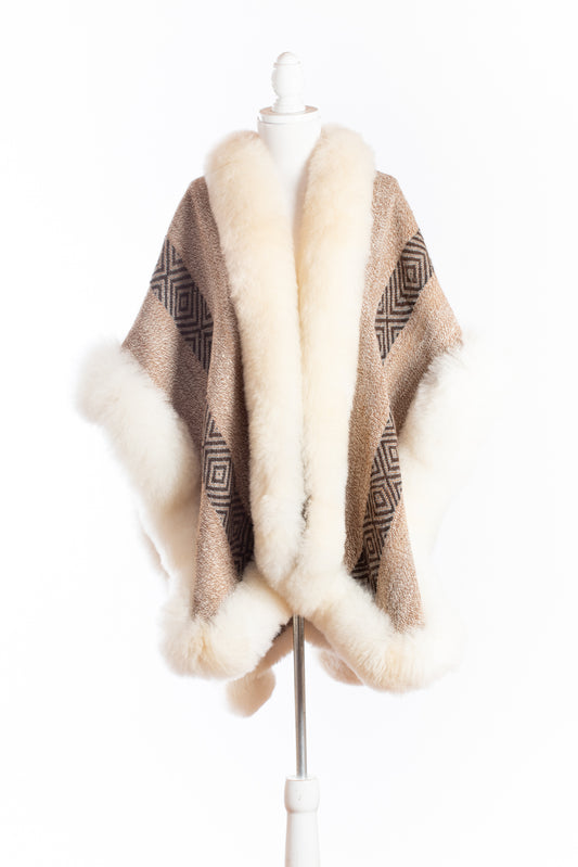T'ikas Alpaca Cape | Sacred Lagoon | Cape 541