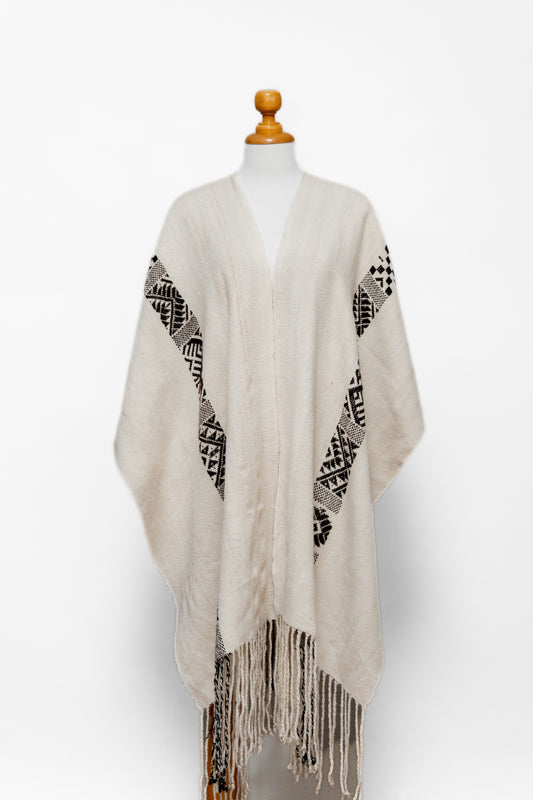 Cream Alpaca Fringe Cape | Guardians Mantle | Cape 023